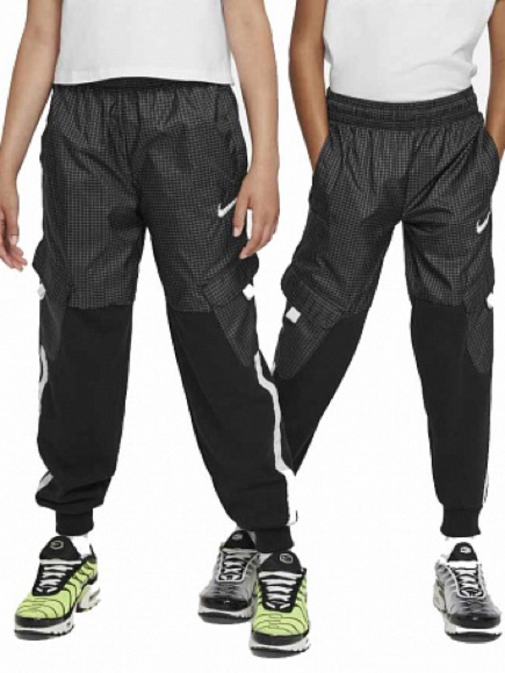 Nike Men’s Black Grid Cargo retro Joggers